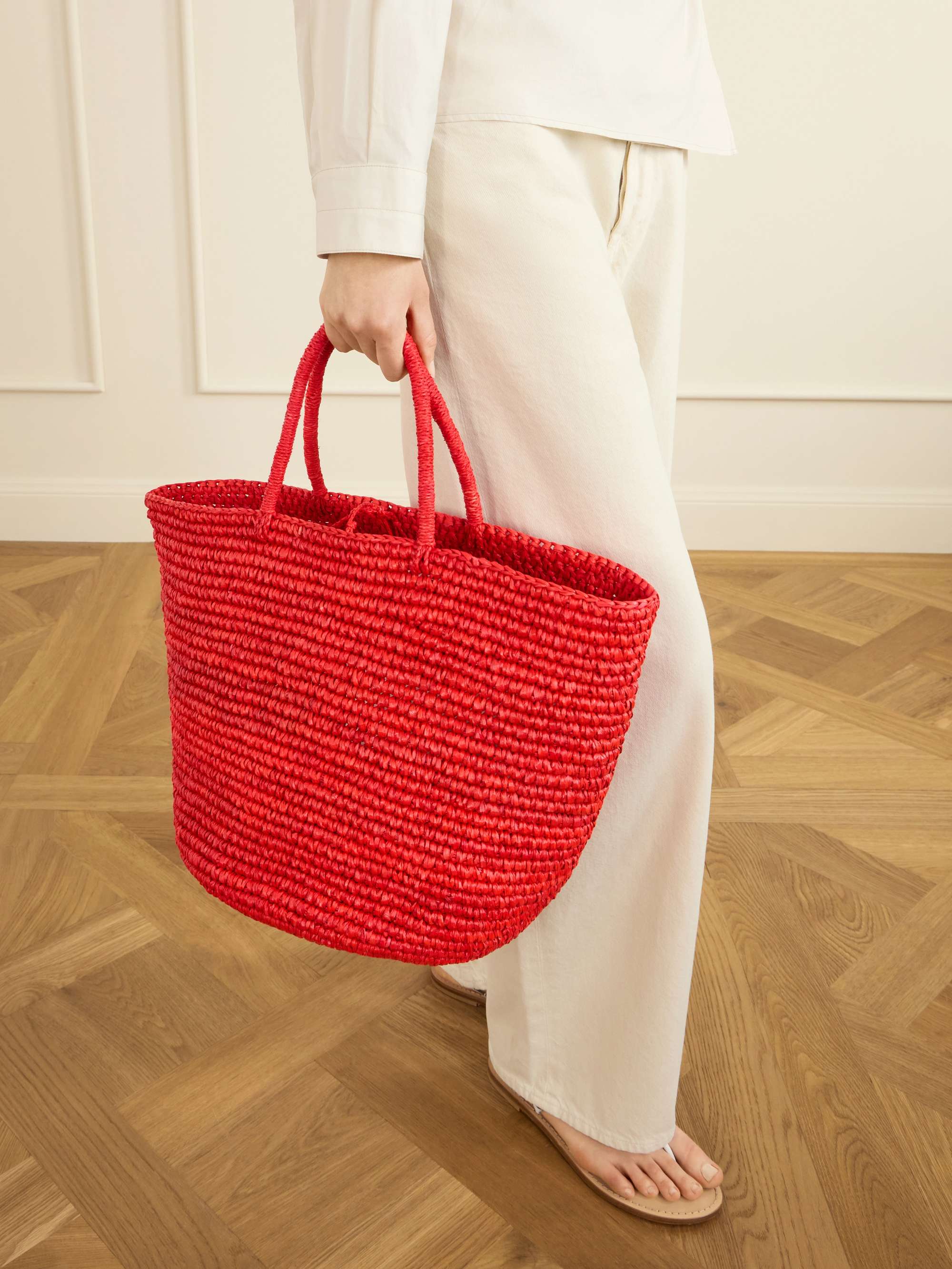 Large straw tote